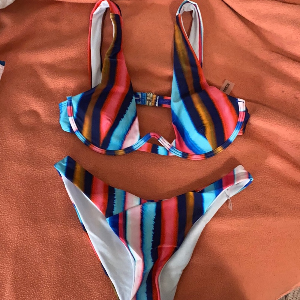 Bathing suit